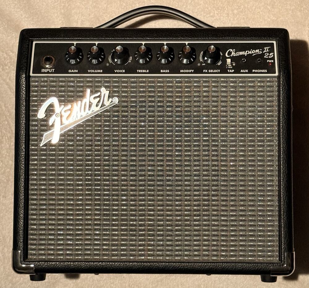Used Fender Champion II 25 1x8" Combo Amp